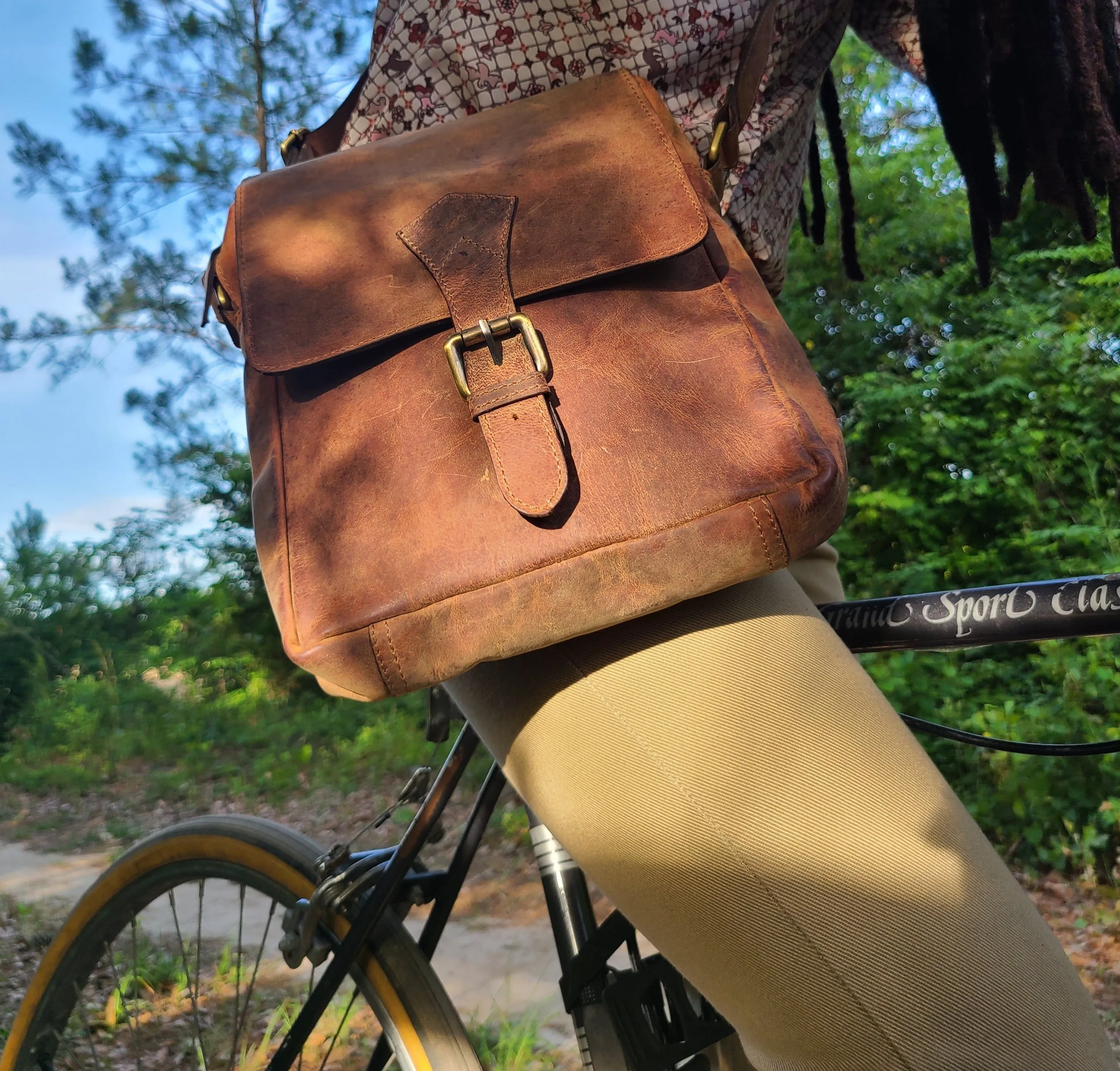 Full-grain Buffalo Leather Sling Messenger Bag - Rustic Brown