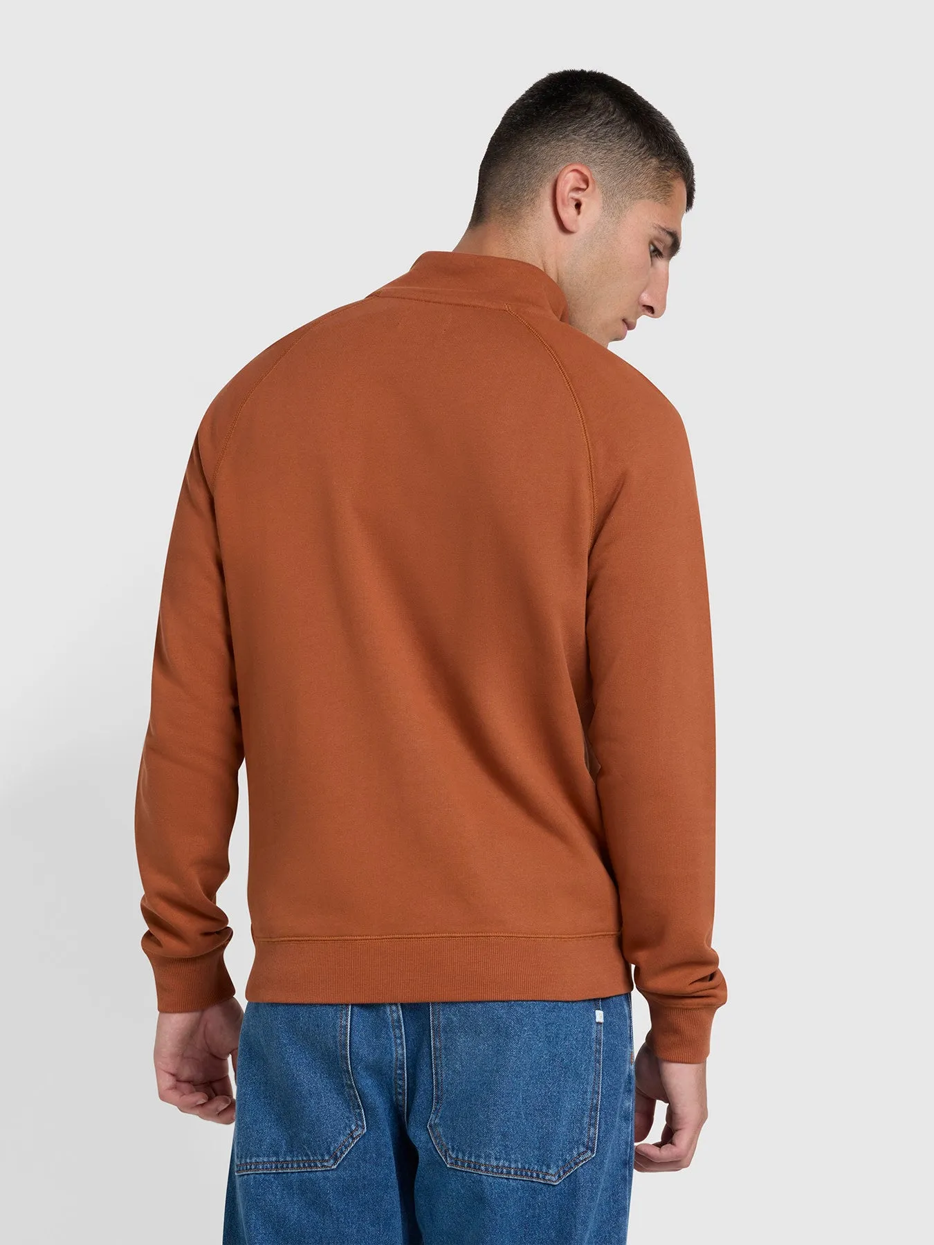 Jim Quarter Zip Sweatshirt In Teak