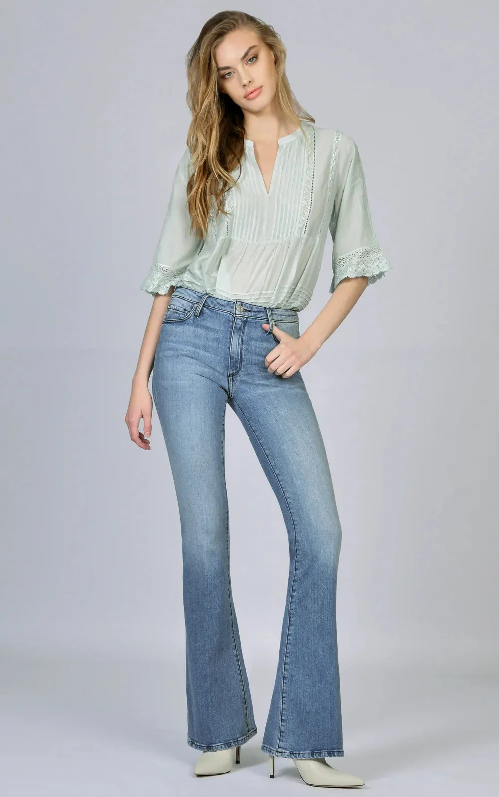 Mia Skinny Flare