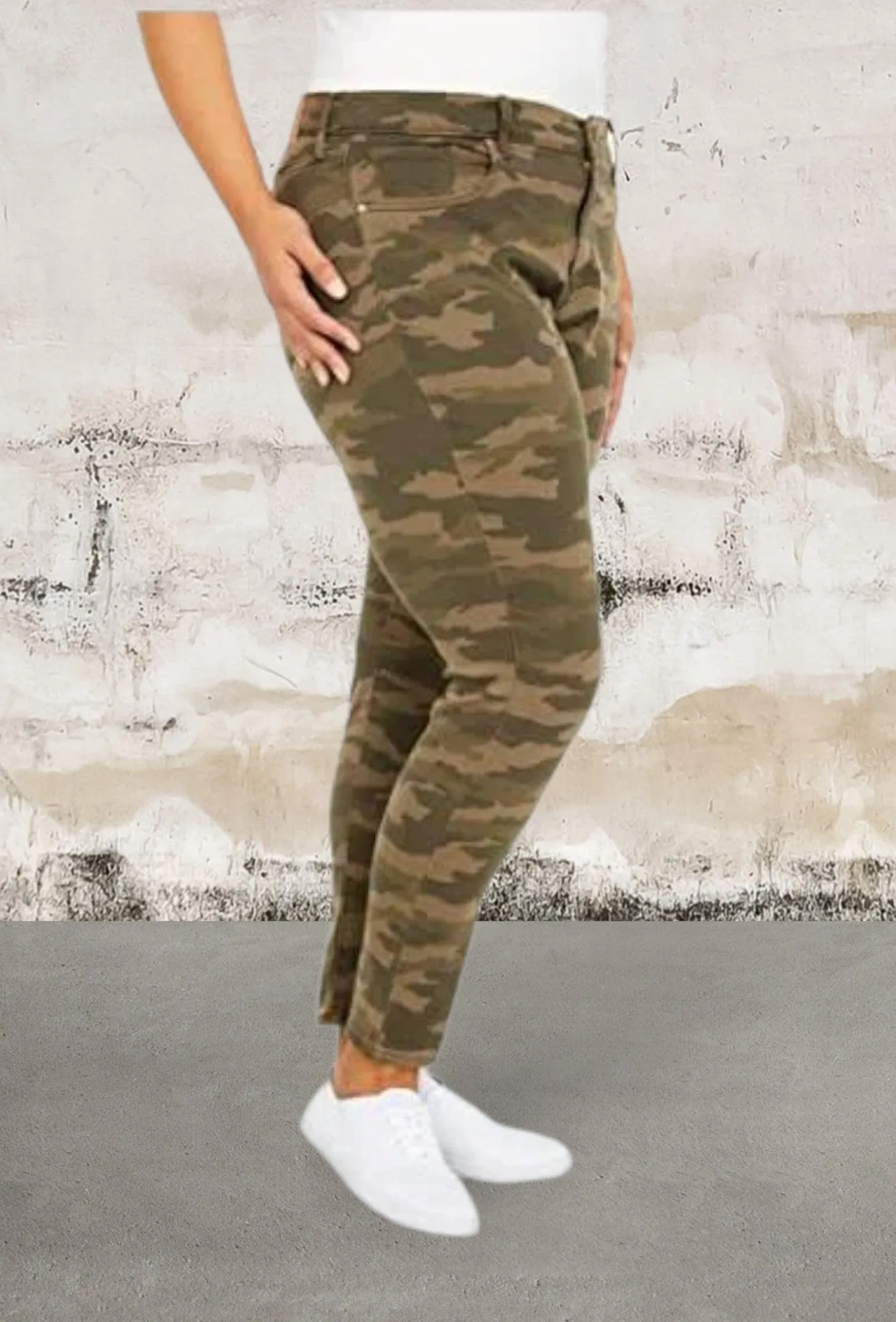 Plus 311 shaping skinny jeans camo printed