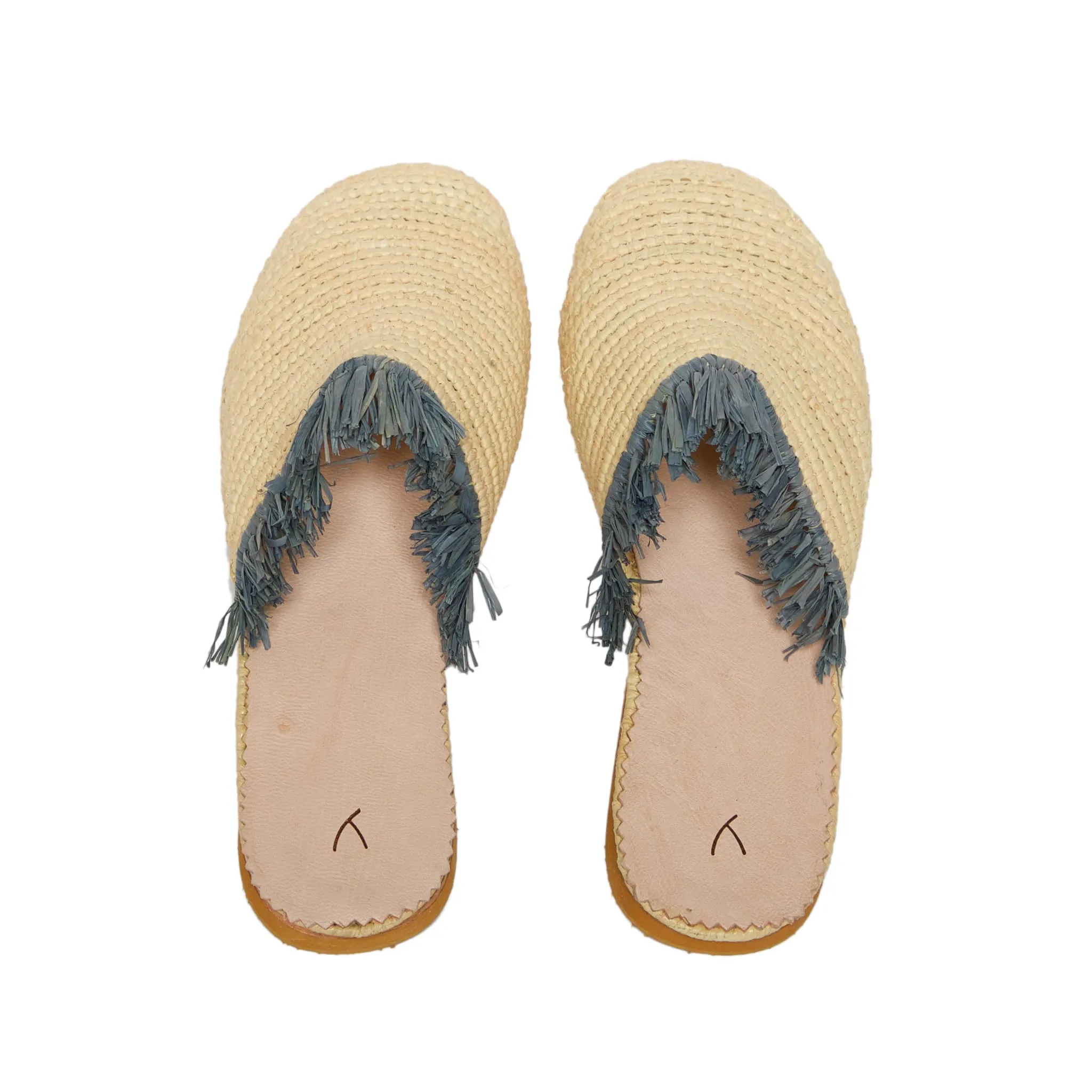 Raffia Slippers with Fringes in Beige, Grey