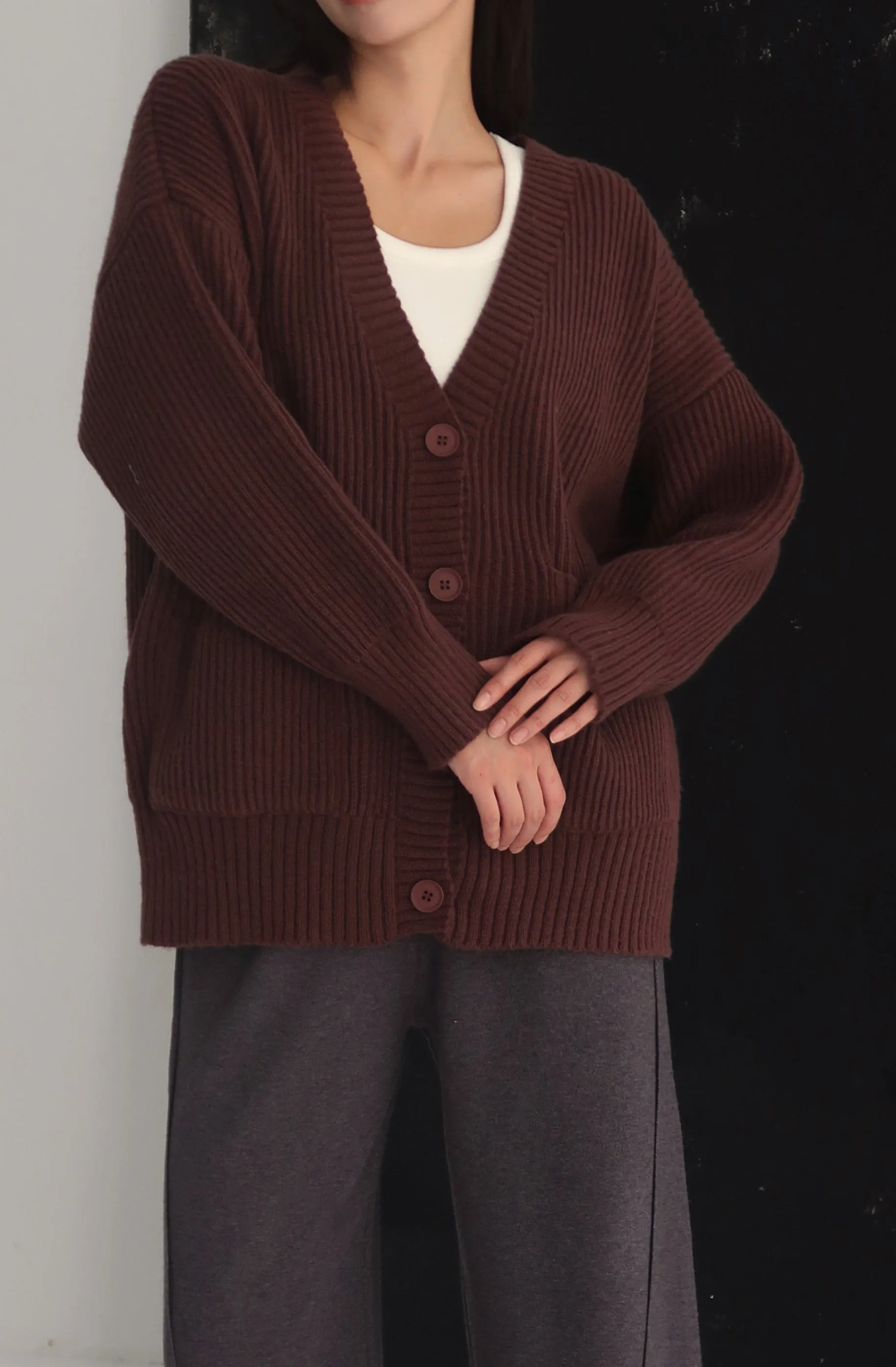 To the moon cardigan in brown